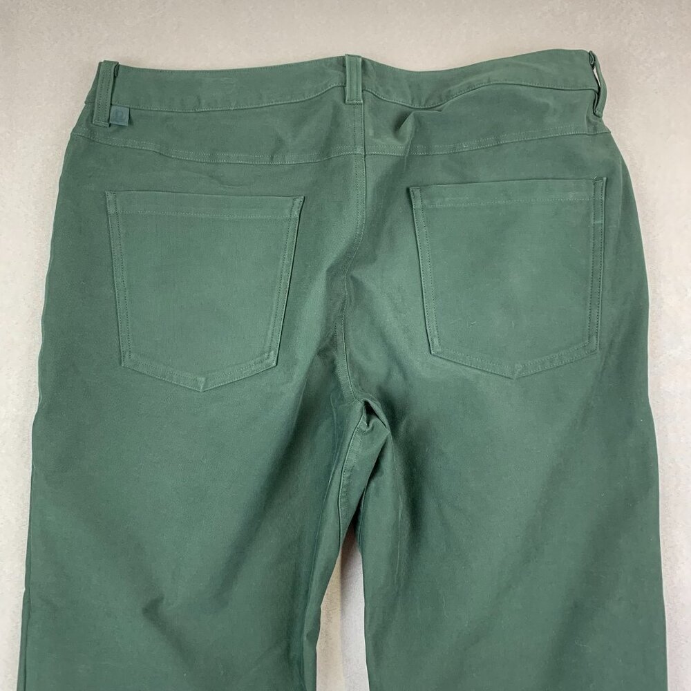 Lululemon Men Pants 34x26 Rainforest Green Jeans ABC Crop Pant Relaxed Utilitech - Picture 9 of 13